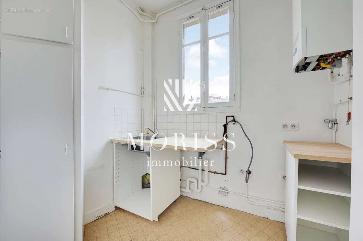 Appartement à PARIS-14E