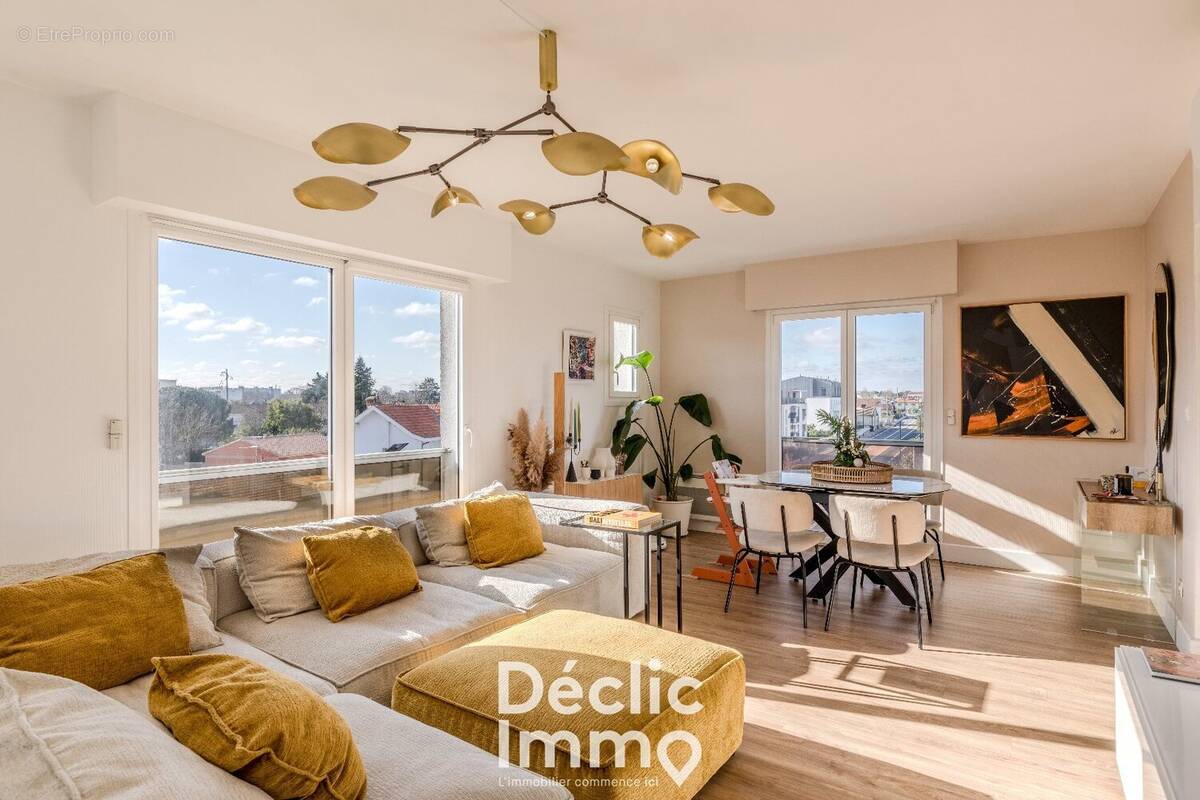 Appartement à BORDEAUX