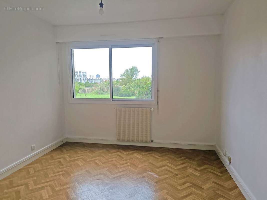 Appartement à SAINT-SEBASTIEN-SUR-LOIRE