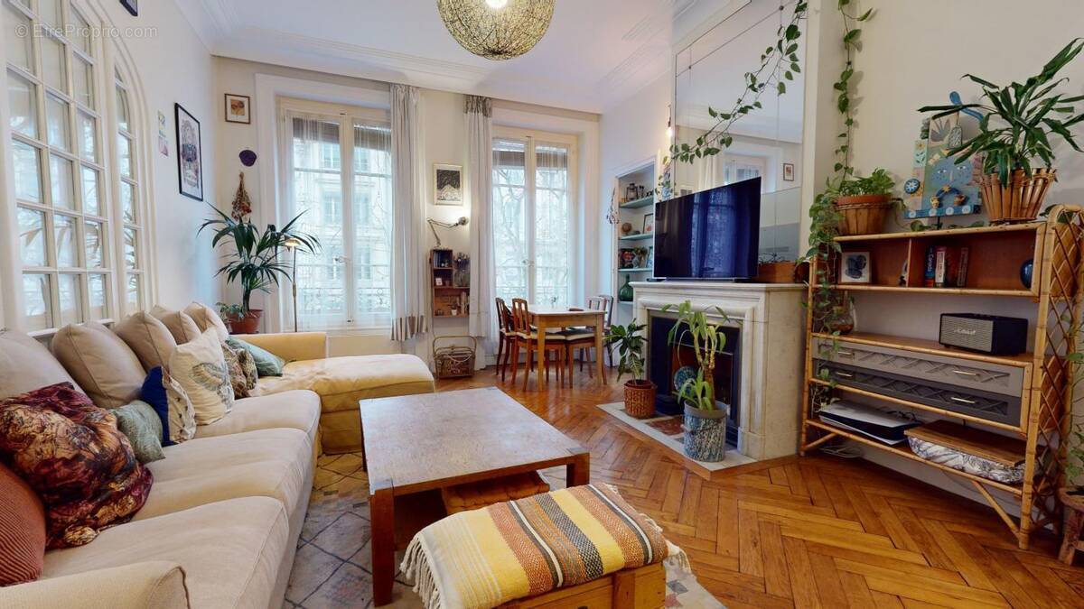 Appartement à LYON-7E