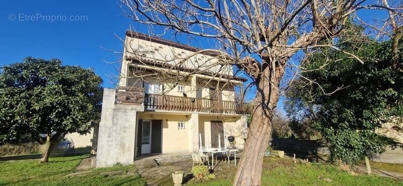 Appartement à CAZAUBON