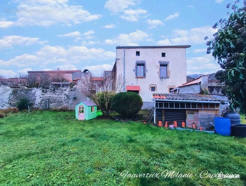 Maison à SAINT-SANDOUX