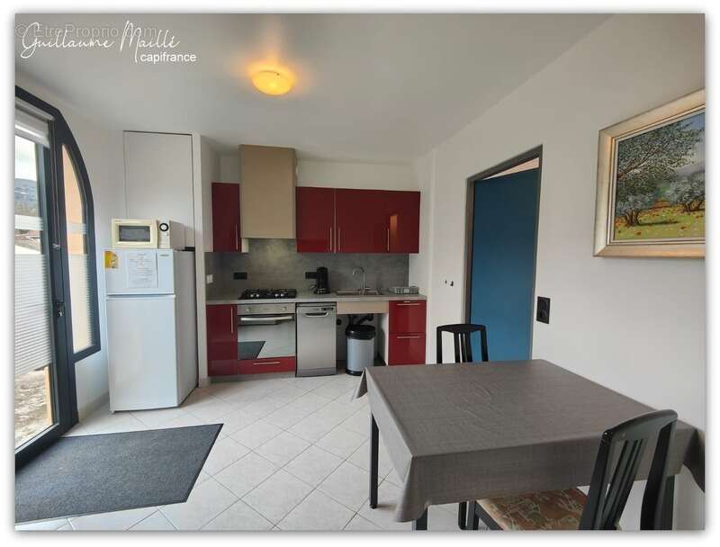 Appartement à LAMALOU-LES-BAINS