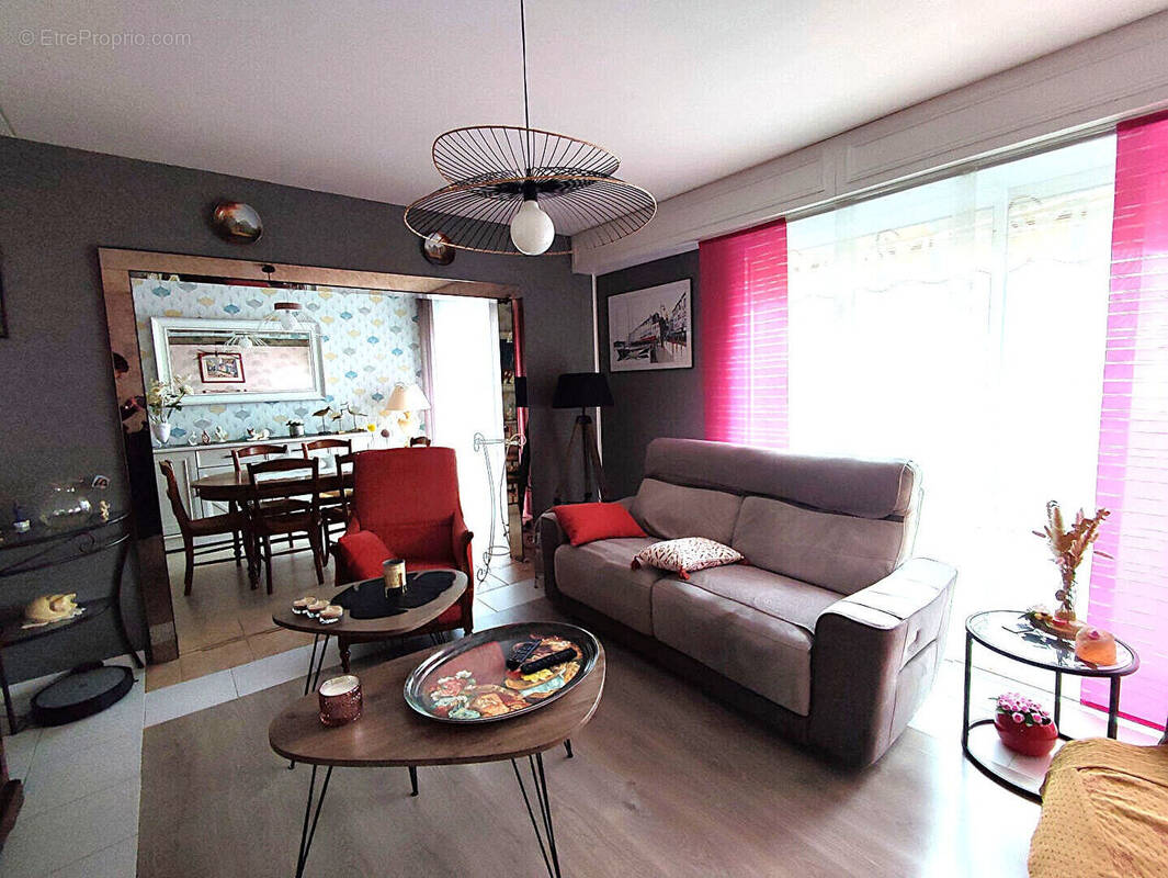 Appartement à LAVAL