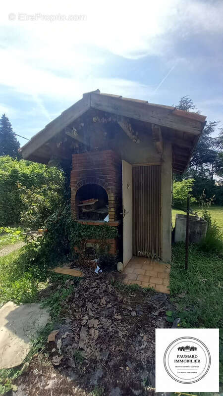 votre futur POOL HOUSE - Maison à ROMANS-SUR-ISERE