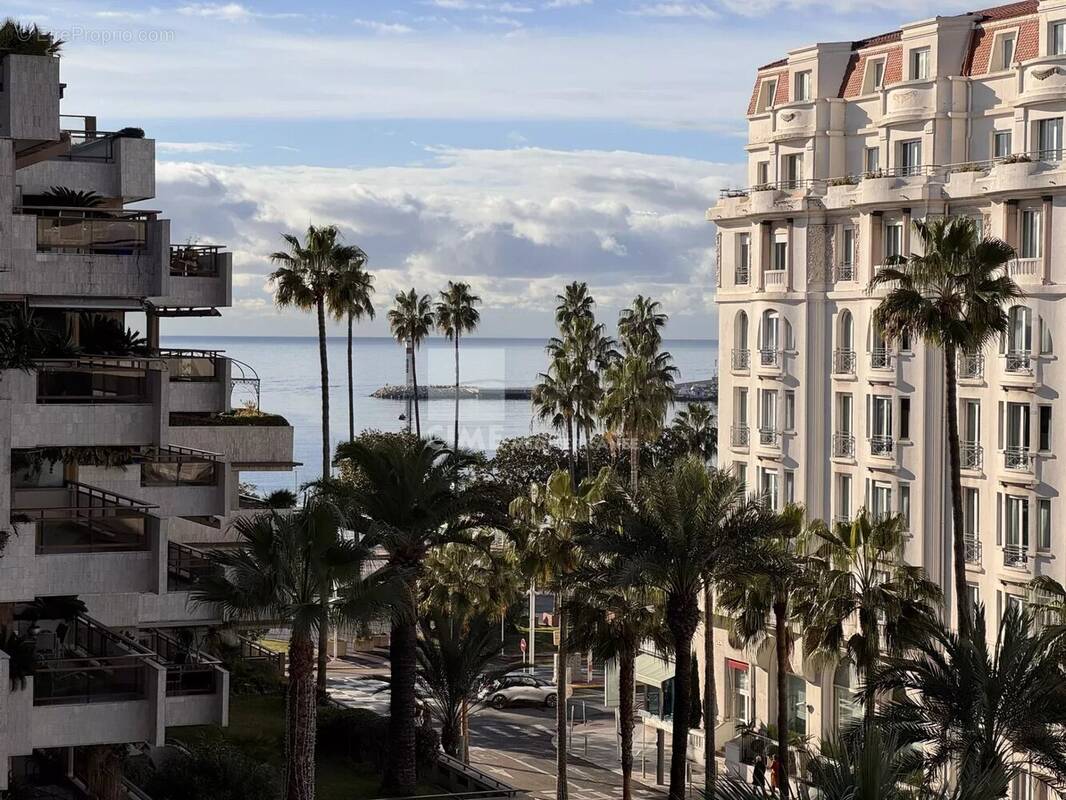 Appartement à CANNES