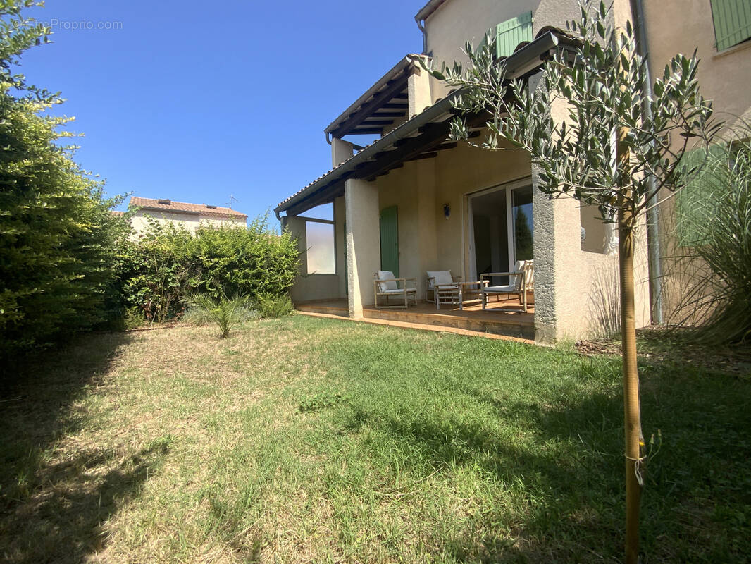 Appartement à UZES