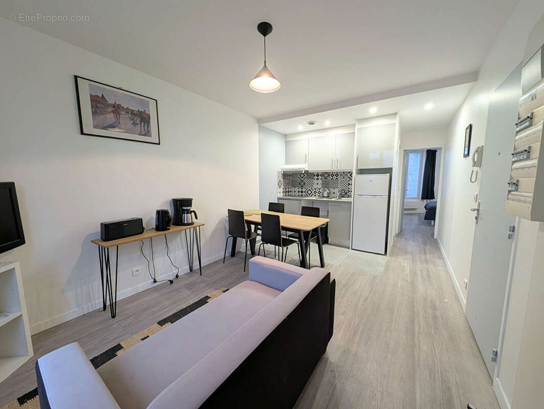 Appartement à ROSNY-SOUS-BOIS