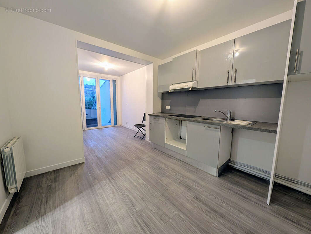 Appartement à ROSNY-SOUS-BOIS