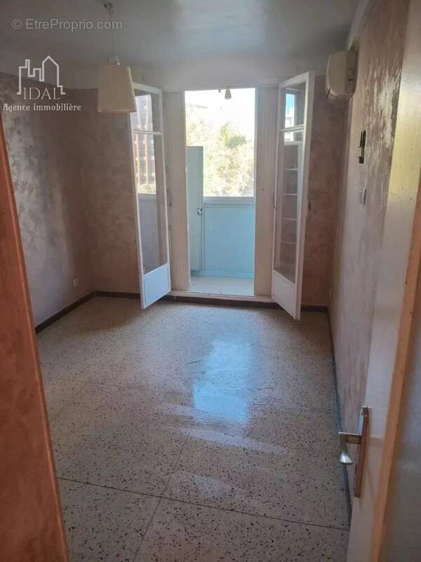 Appartement à MARSEILLE-10E