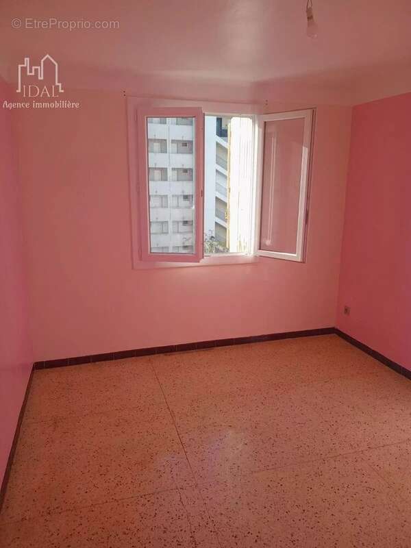 Appartement à MARSEILLE-10E