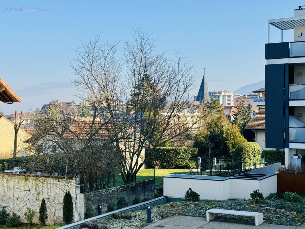 vue Est - Appartement à SAINT-JULIEN-EN-GENEVOIS