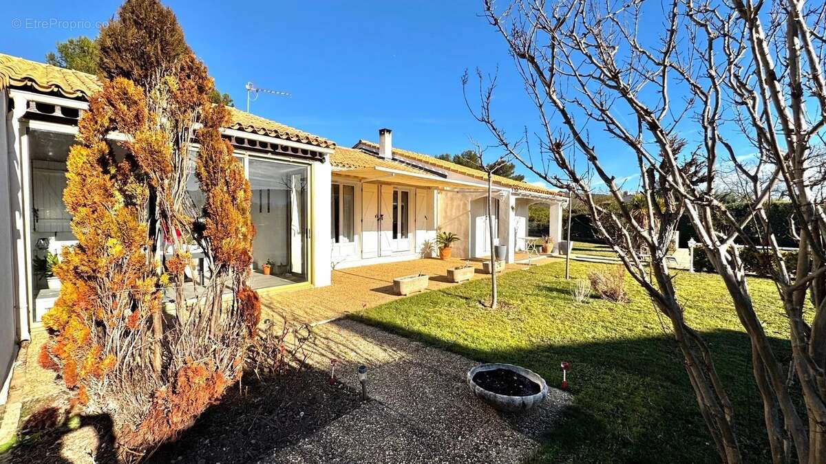 Maison à FORCALQUEIRET