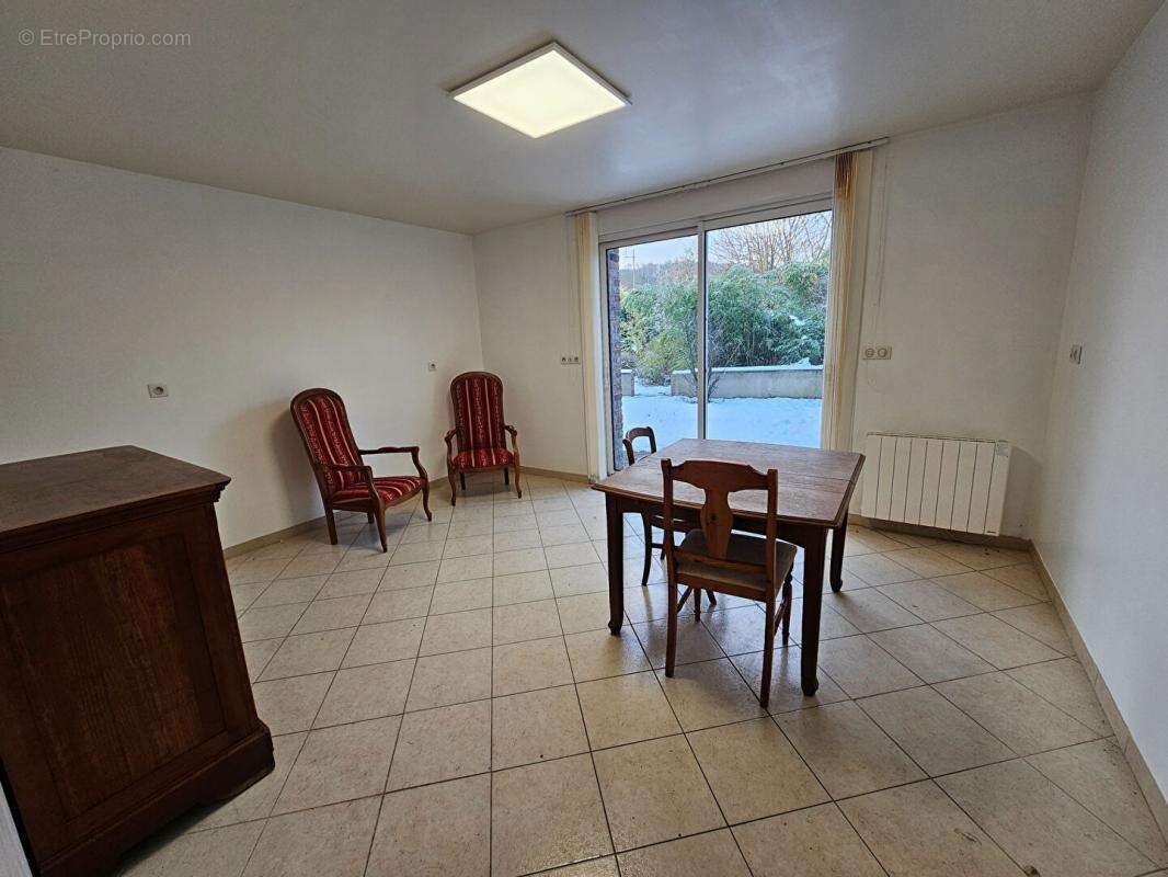 Appartement à BRUAY-LA-BUISSIERE