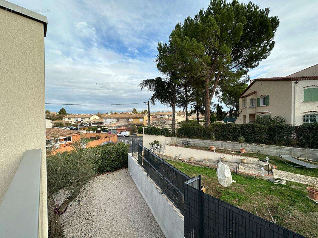 Appartement à SAINT-JEAN-DE-VEDAS