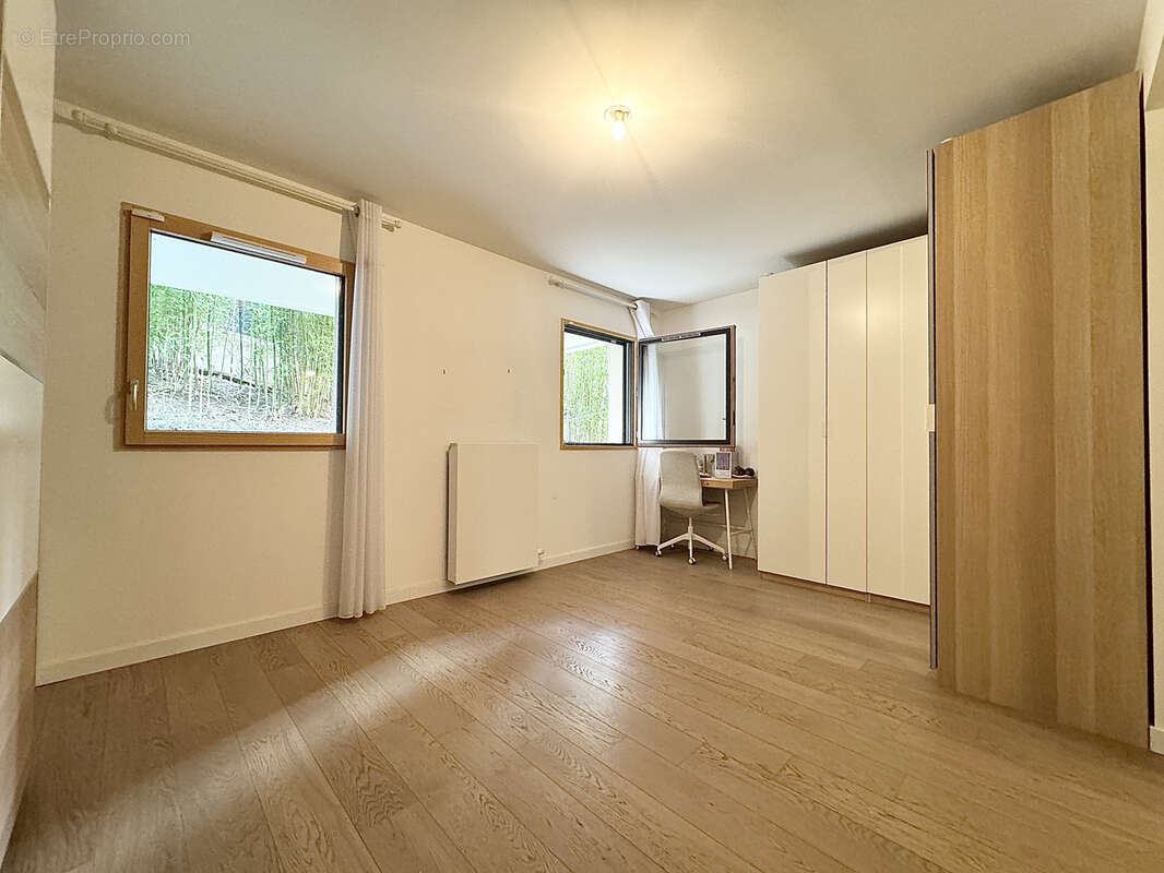 Appartement à VETRAZ-MONTHOUX