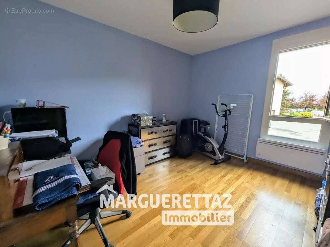 Appartement à VETRAZ-MONTHOUX