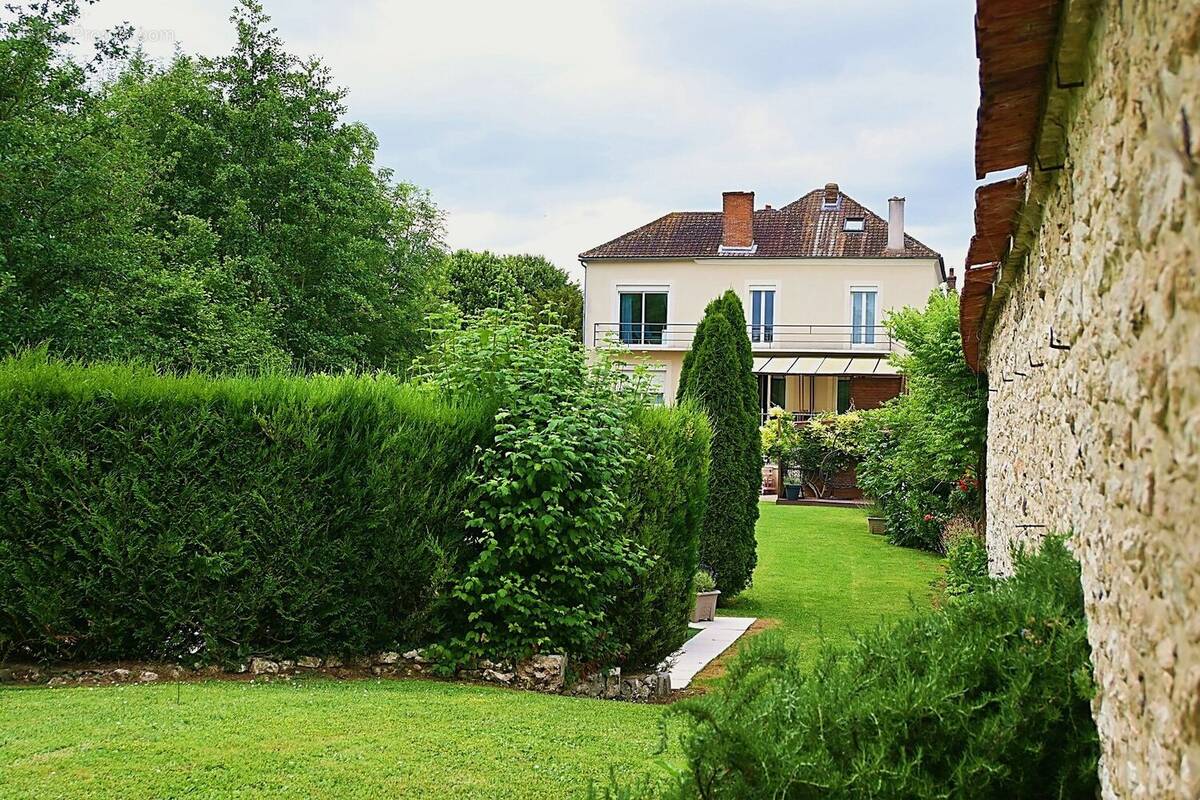 Maison à PACY-SUR-EURE