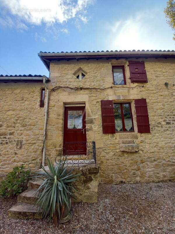 Maison à SAINT-ANDRE-DE-CUBZAC