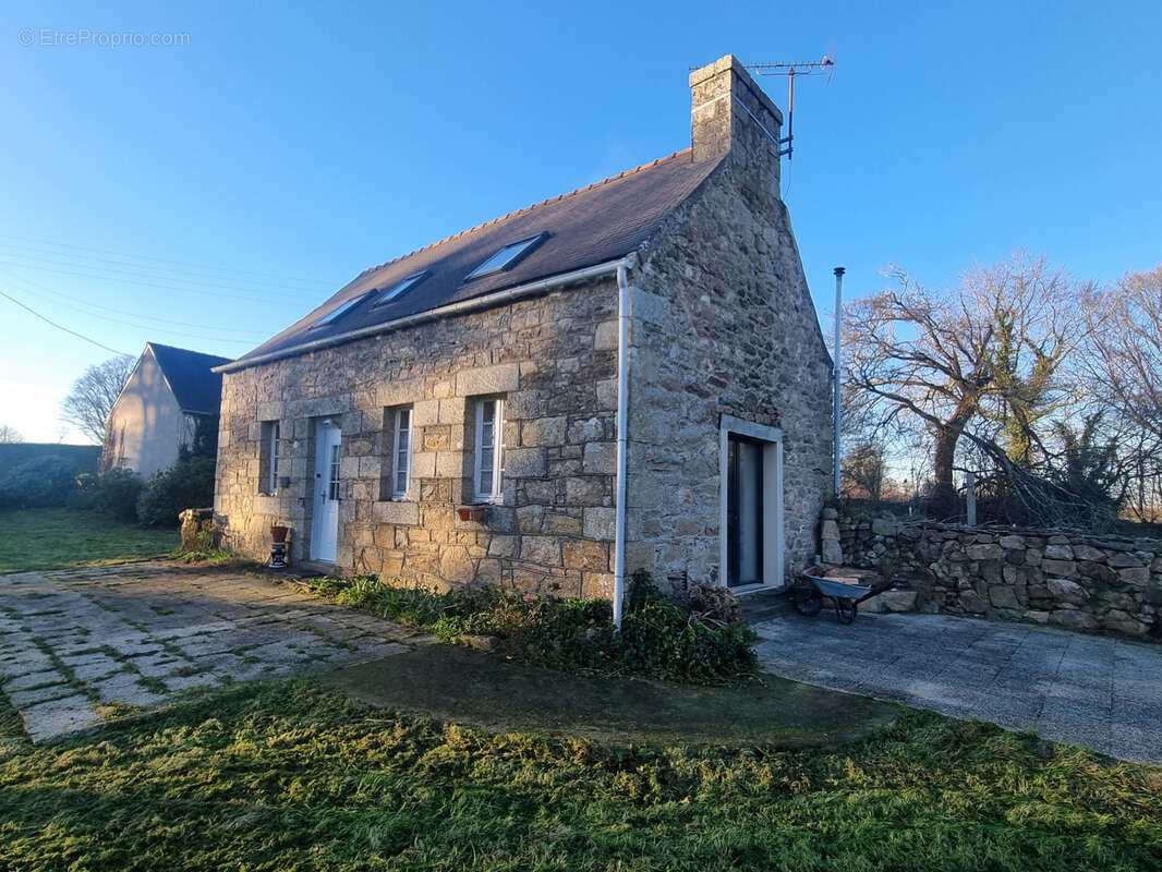 Maison à LOUARGAT