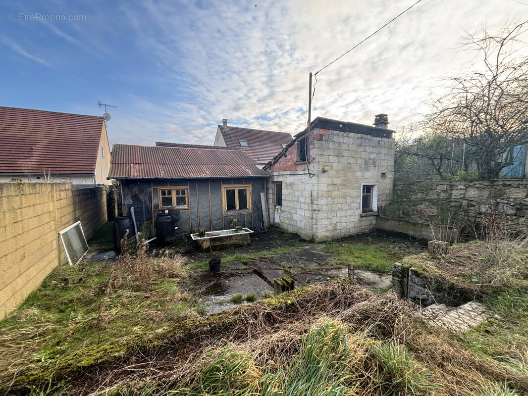 Terrain à SOISSONS