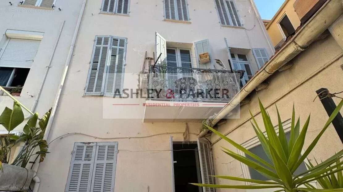 Appartement à CANNES