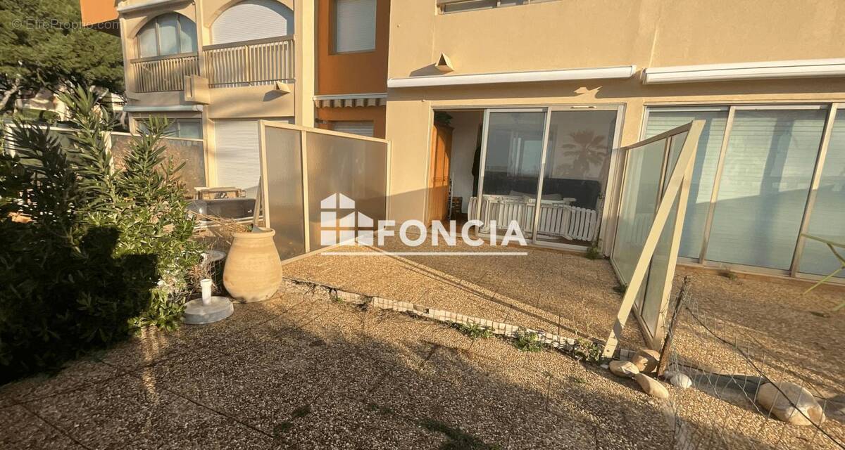 Appartement à SIX-FOURS-LES-PLAGES