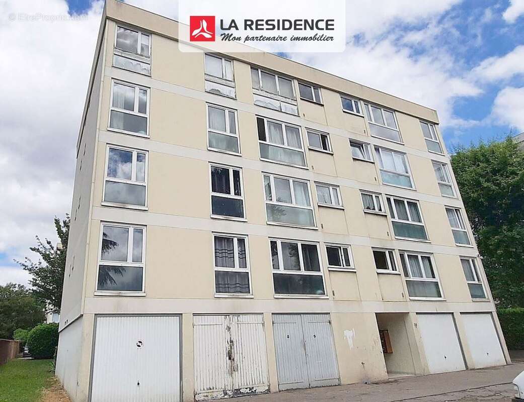 Appartement à PIERREFITTE-SUR-SEINE