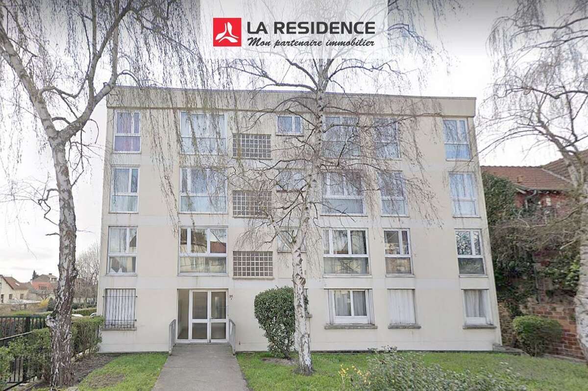 Appartement à PIERREFITTE-SUR-SEINE