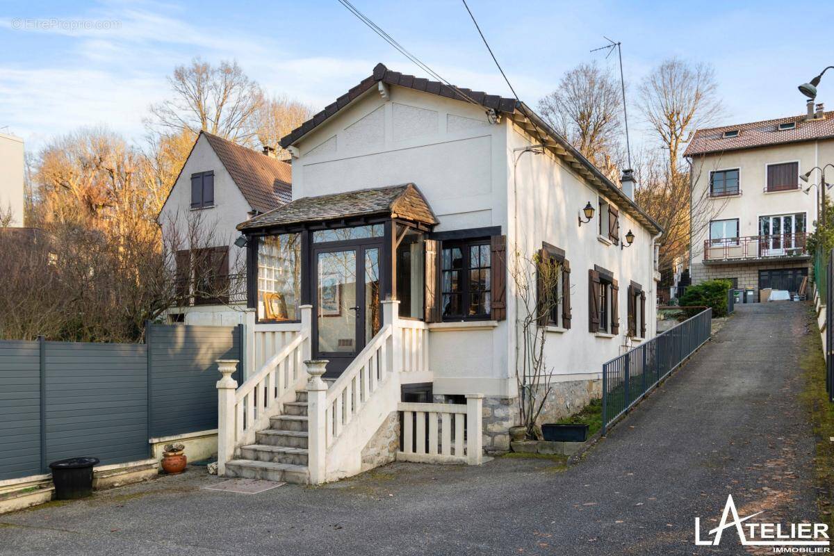 Maison à MARLY-LE-ROI