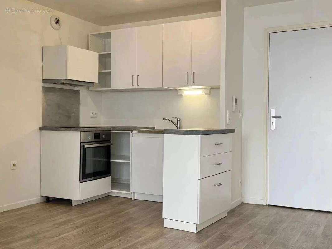 Appartement à AUBERVILLIERS