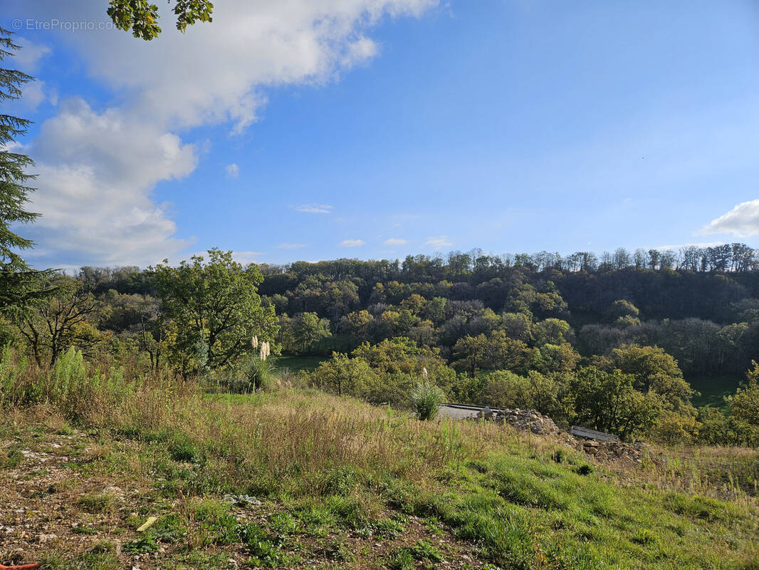 Terrain à SEBAZAC-CONCOURES