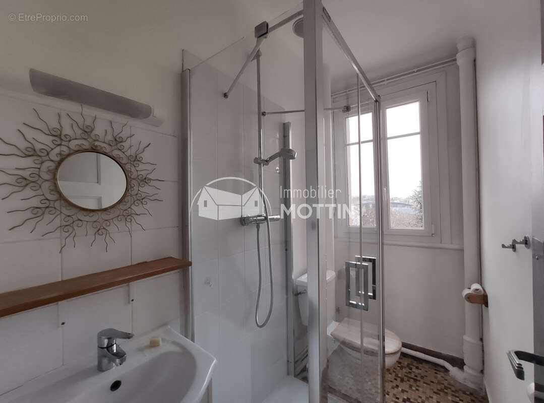 Appartement à VITRY-SUR-SEINE