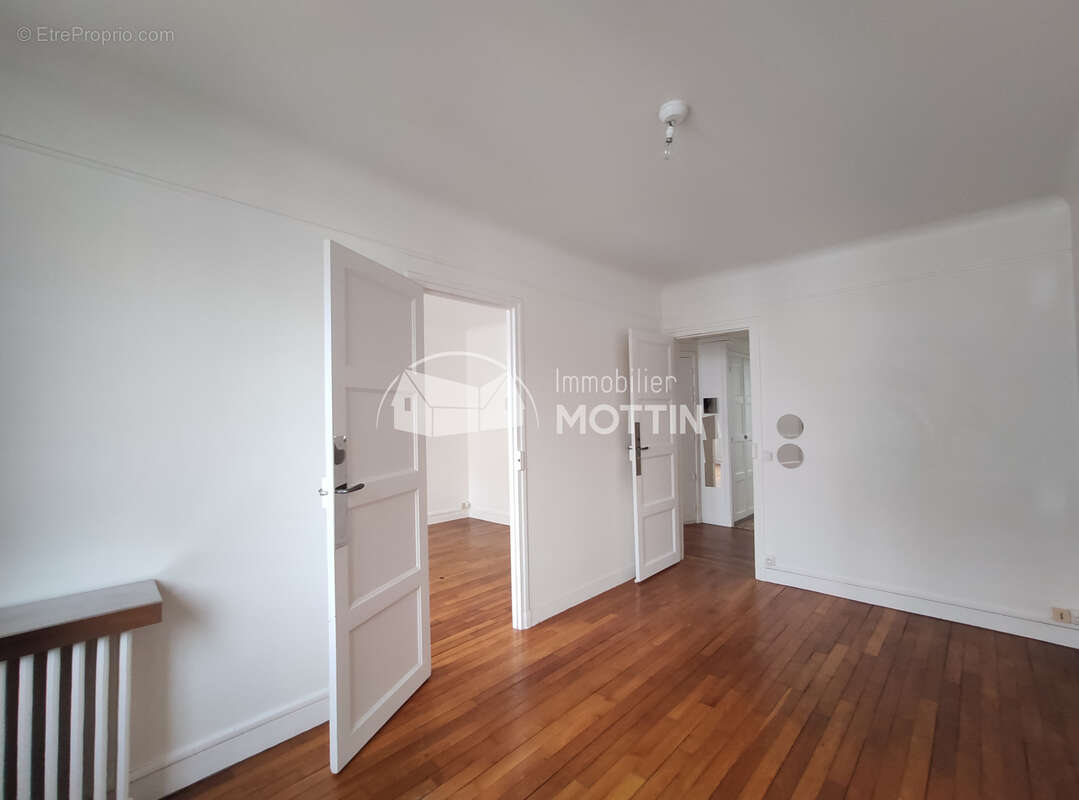 Appartement à VITRY-SUR-SEINE