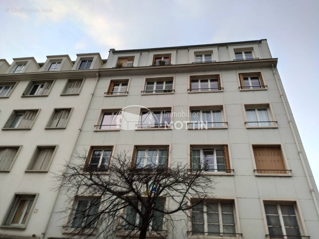 Appartement à VITRY-SUR-SEINE