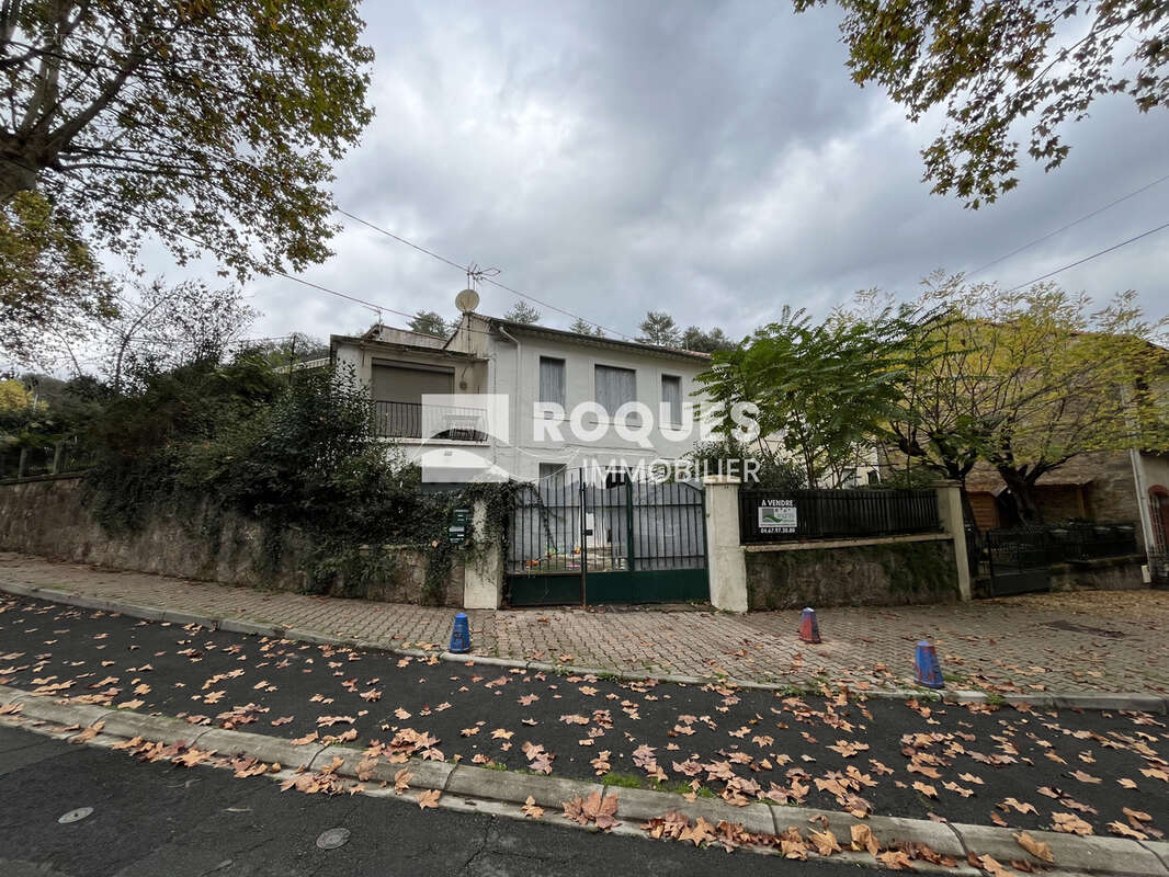 Maison à LAMALOU-LES-BAINS