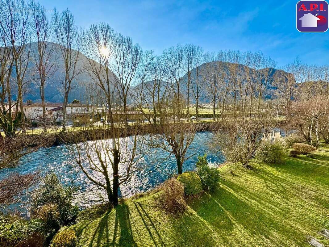 Appartement à TARASCON-SUR-ARIEGE