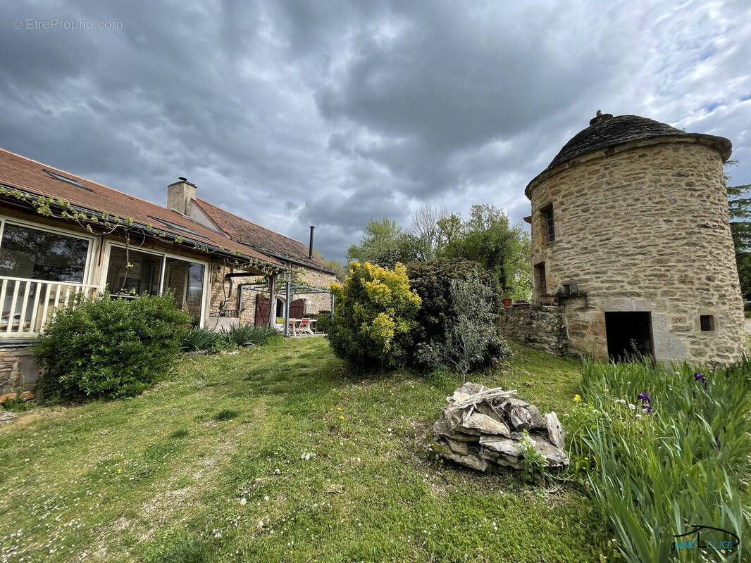 Maison à LARAMIERE