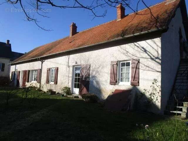 Maison à SAINT-POURCAIN-SUR-SIOULE