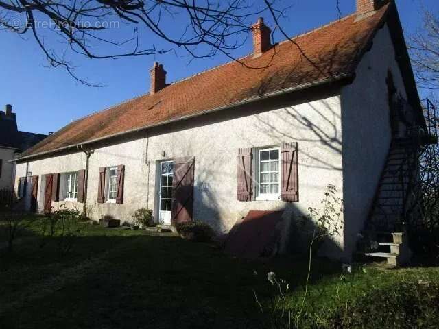 Maison à SAINT-POURCAIN-SUR-SIOULE