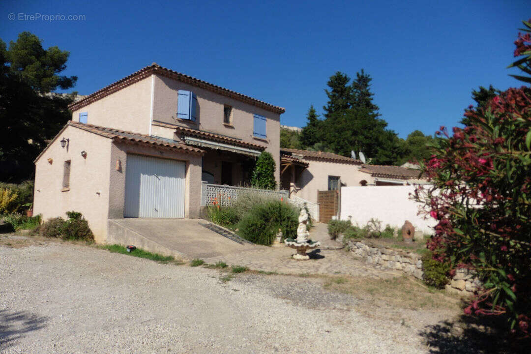 Maison à ROGNAC