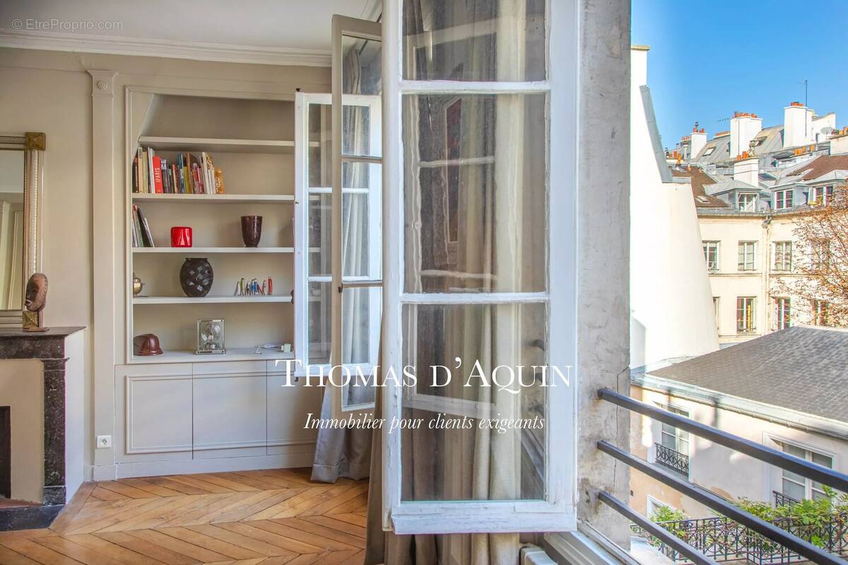 Appartement à PARIS-6E