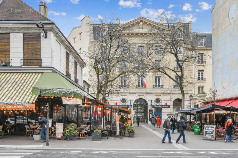 Appartement à PARIS-11E