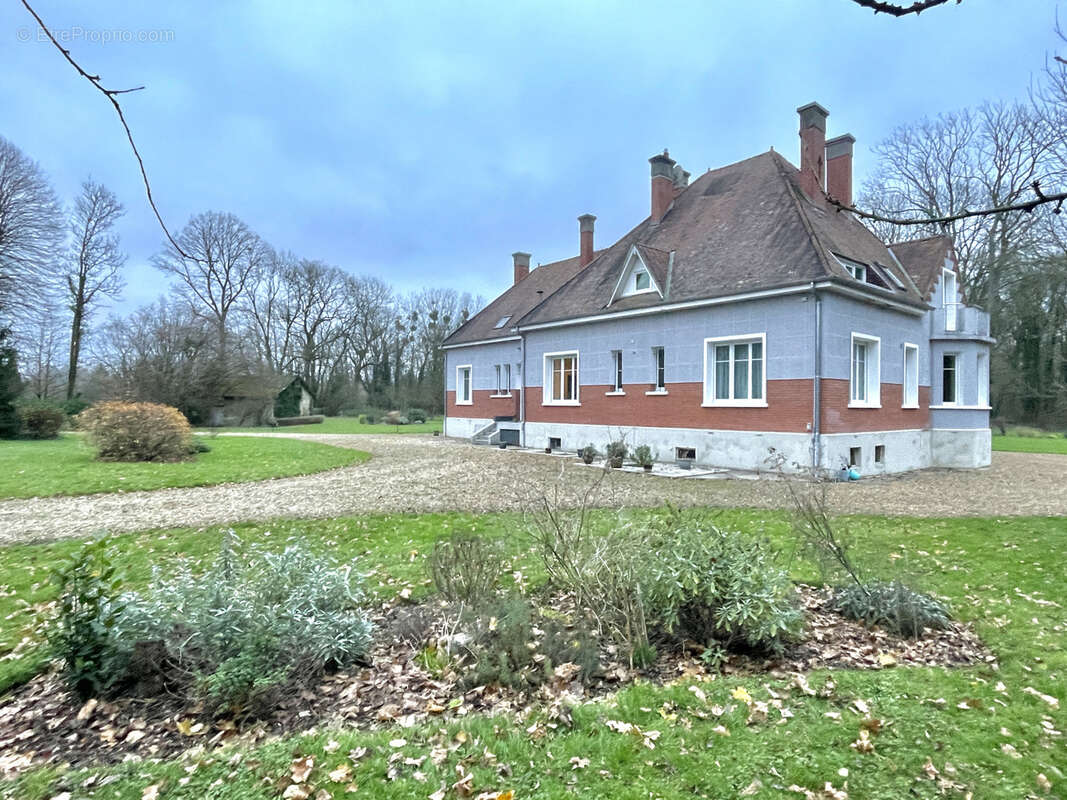 Maison à SAINT-QUENTIN