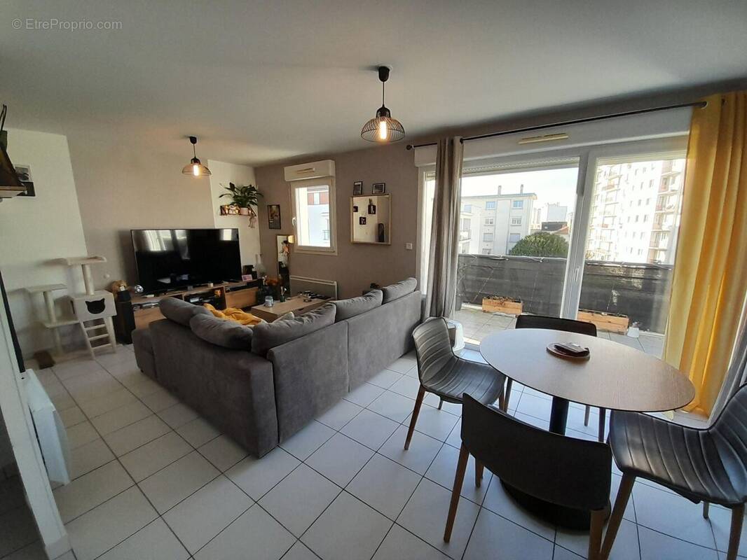 Appartement à REIMS