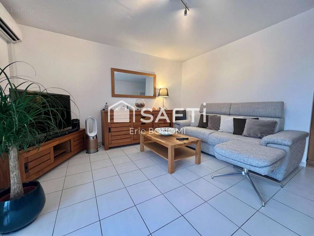 Photo 4 - Appartement à FREJUS