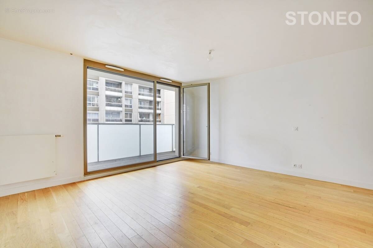 Appartement à PARIS-19E