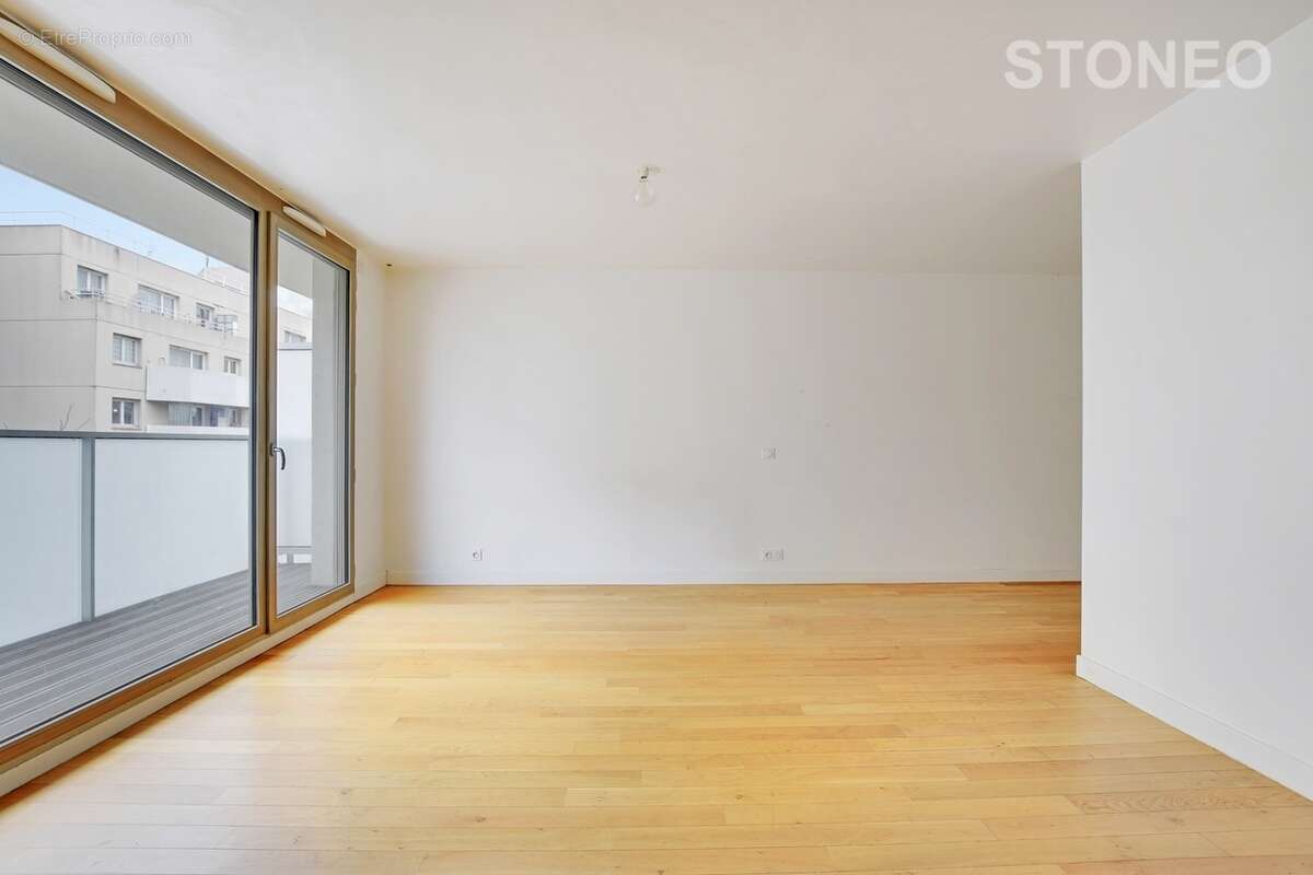 Appartement à PARIS-19E