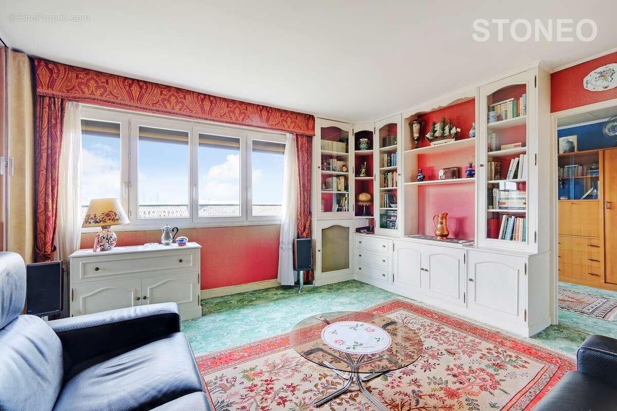 Appartement à PARIS-19E