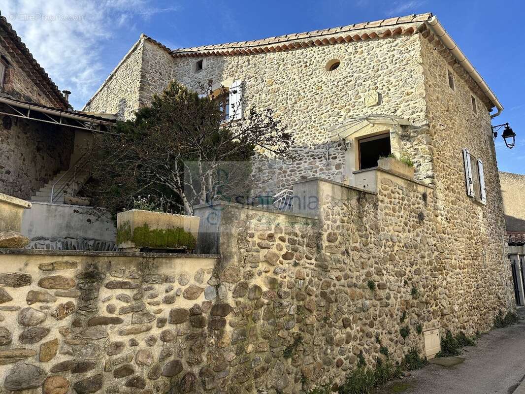 Maison à MEJANNES-LES-ALES